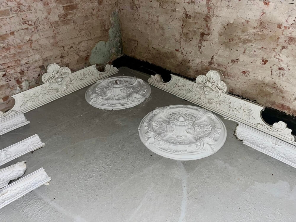 Stuck der alten Villa Dora